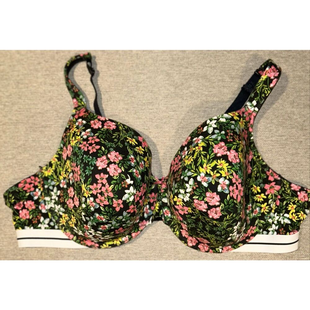 Cacique lightly lined full coverage bra size 50C